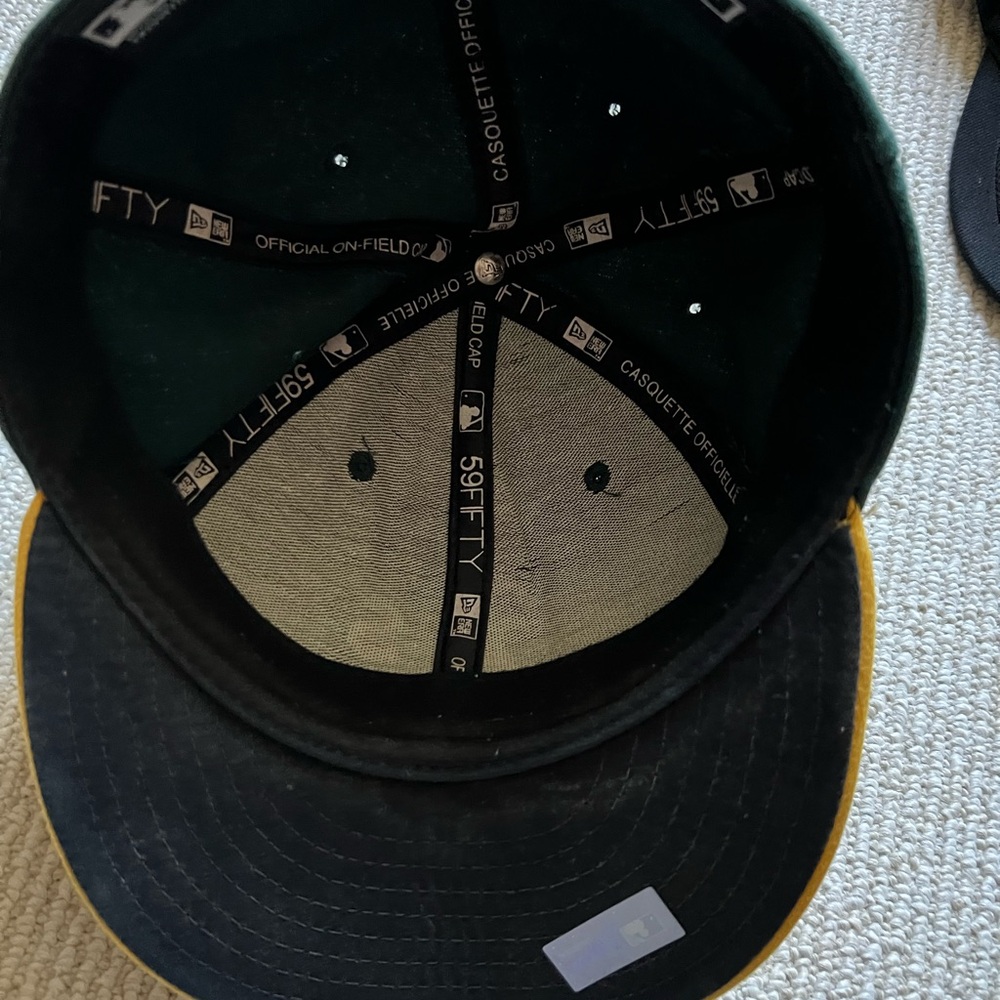 Oakland A’s baseball hat - Picture 3 of 3